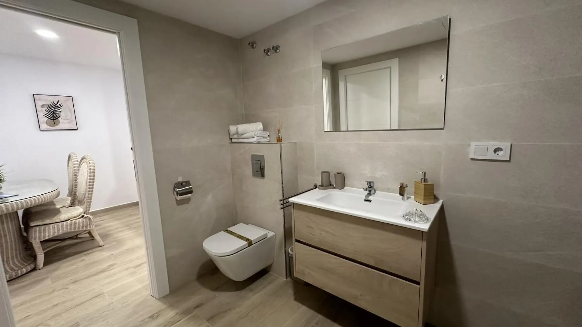Apartamento A 100 Metros De La Playa En Fuengirola Spain